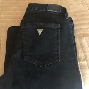 Guess women’s black denim jeans